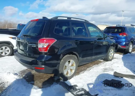 2016 Subaru Forester 2.5I Premium z USA, uszkodzony, nr VIN JF2SJADC6GH426675